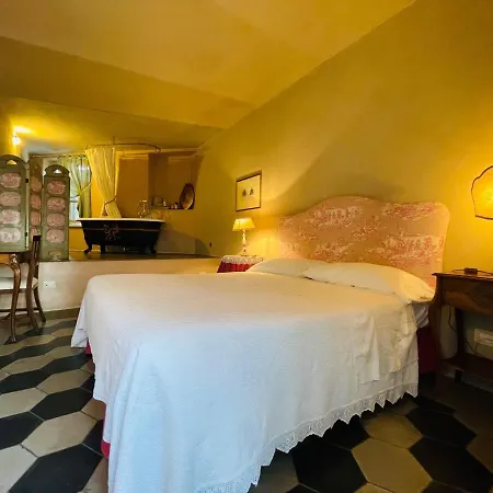 Villa Luxury House - Casa Alfieri Al 30 *